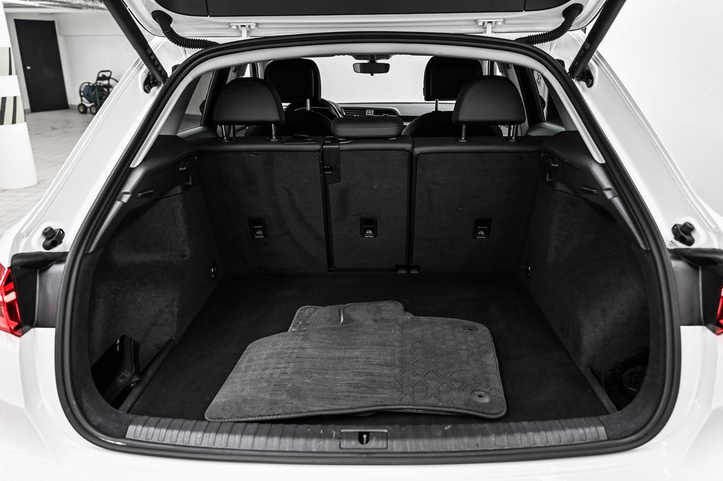 2023 Audi Q3 KOMFORT 45 TFSI QUATTRO in Laval, Quebec - 8 - w1024h768px