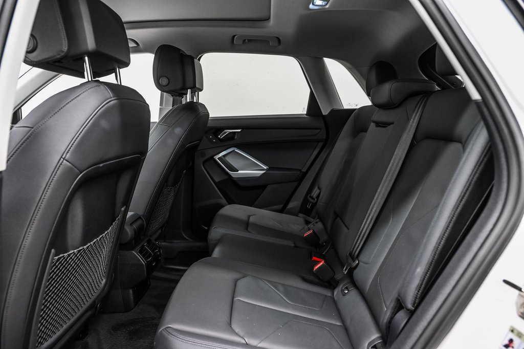 2023 Audi Q3 KOMFORT 45 TFSI QUATTRO in Laval, Quebec - 21 - w1024h768px