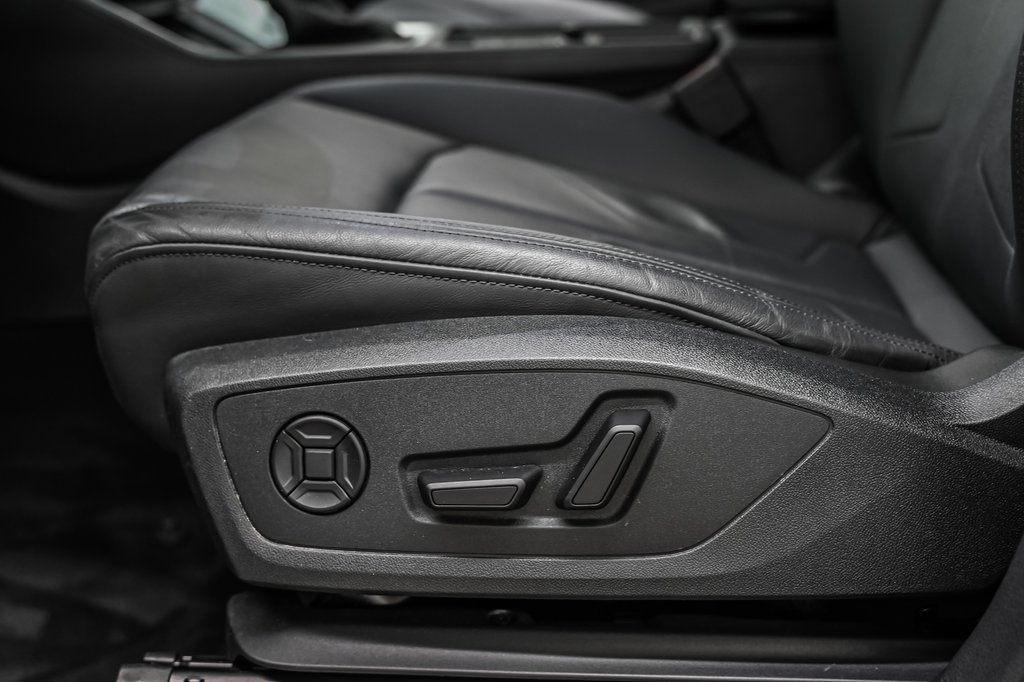 2023 Audi Q3 KOMFORT 45 TFSI QUATTRO in Laval, Quebec - 11 - w1024h768px