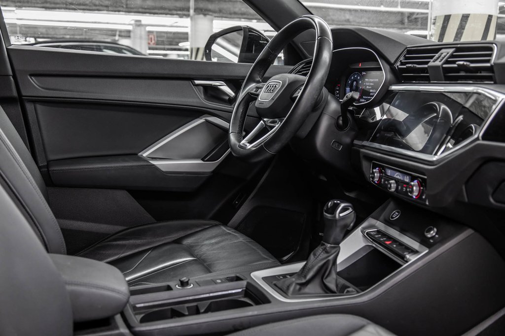 2023 Audi Q3 KOMFORT VORSPRUNG EDITION in Laval, Quebec - 34 - w1024h768px