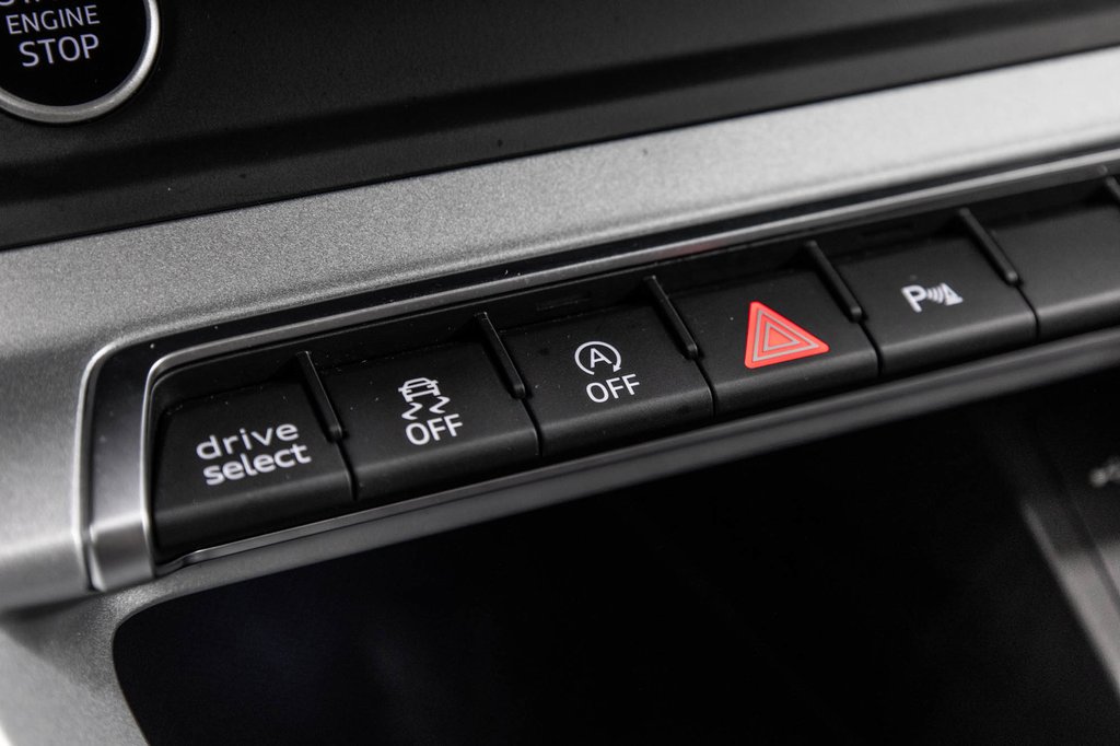2023 Audi Q3 KOMFORT QUATTRO 45 TFSI in Laval, Quebec - 29 - w1024h768px