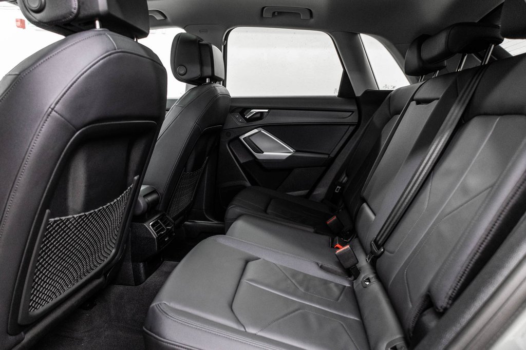 2023 Audi Q3 KOMFORT QUATTRO 45 TFSI in Laval, Quebec - 32 - w1024h768px