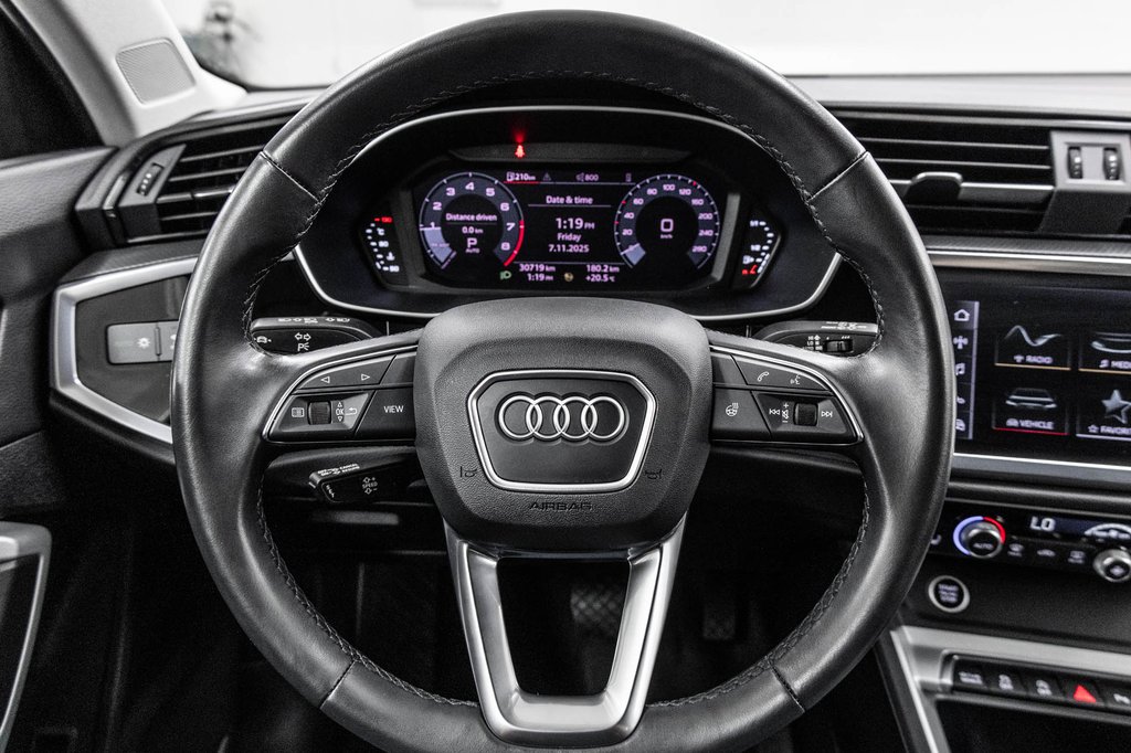 2023 Audi Q3 KOMFORT QUATTRO 45 TFSI in Laval, Quebec - 18 - w1024h768px