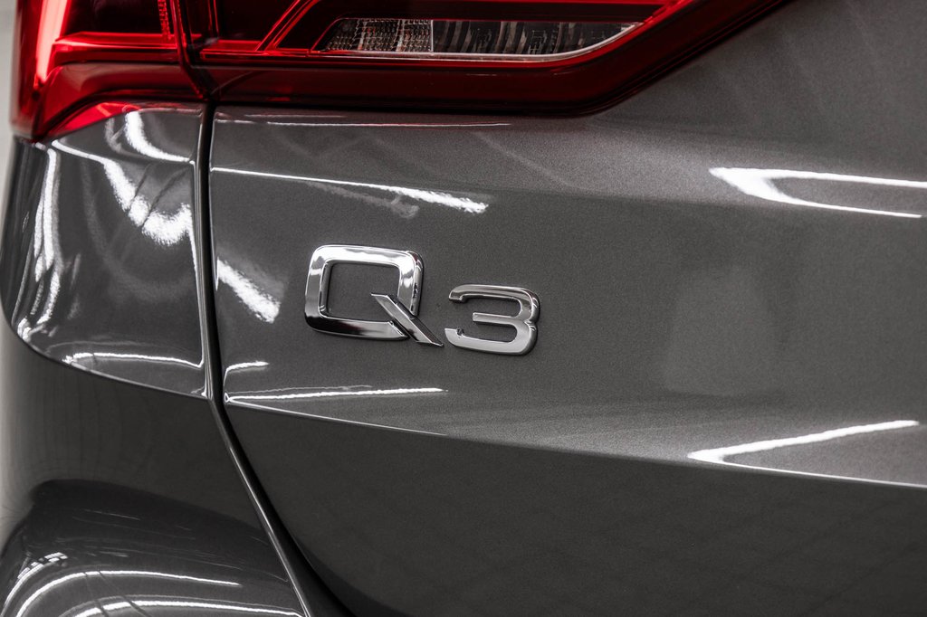 2023 Audi Q3 KOMFORT QUATTRO 45 TFSI in Laval, Quebec - 9 - w1024h768px