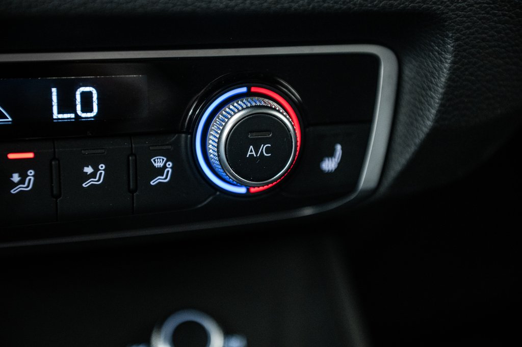 2023 Audi Q3 45TFSI PROGRESSIV S-LINE BLACK OPTICS, 20PCS in Laval, Quebec - 24 - w1024h768px