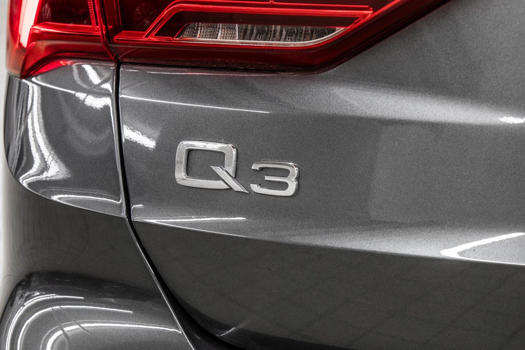 Audi Q3 PROGRESSIV S-LINE 2023 à Laval, Québec - 9 - w1024h768px