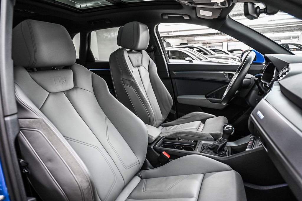2023 Audi Q3 TECHNIK S-LINE QUATTRO 19 PCS in Laval, Quebec - 29 - w1024h768px