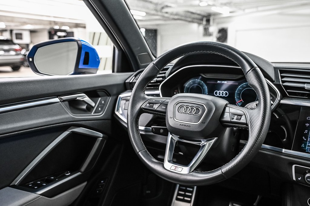2023 Audi Q3 TECHNIK S-LINE QUATTRO 19 PCS in Laval, Quebec - 26 - w1024h768px