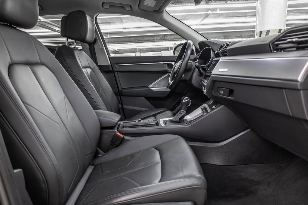 2023 Audi Q3 TECHNIK 19 PCS in Laval, Quebec - 38 - w1024h768px