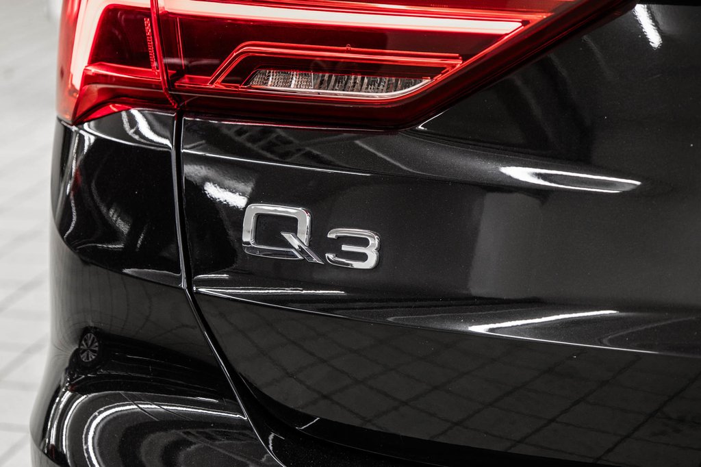 2023 Audi Q3 TECHNIK 19 PCS in Laval, Quebec - 9 - w1024h768px