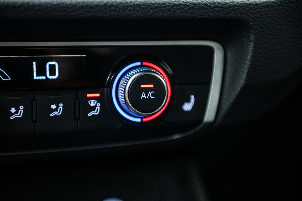 2023 Audi Q3 PROGRESSIV S-LINE 20 PCS in Laval, Quebec - 24 - w1024h768px