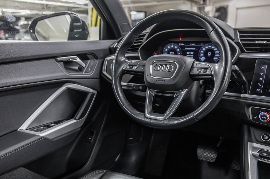 2023 Audi Q3 Komfort 45 Canada Edition PANO CUIR CAMÉRA BAS KM in Laval, Quebec - 31 - w1024h768px