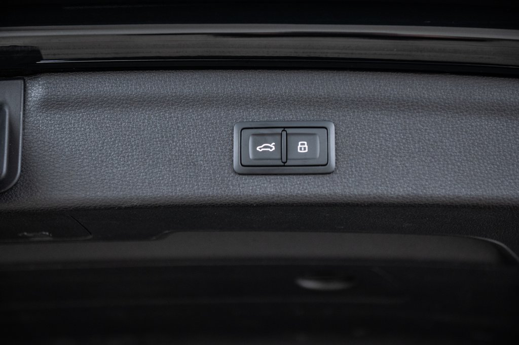 Audi Q3 PROGRESSIV QUATTRO 19 PCS 2023 à Laval, Québec - 13 - w1024h768px