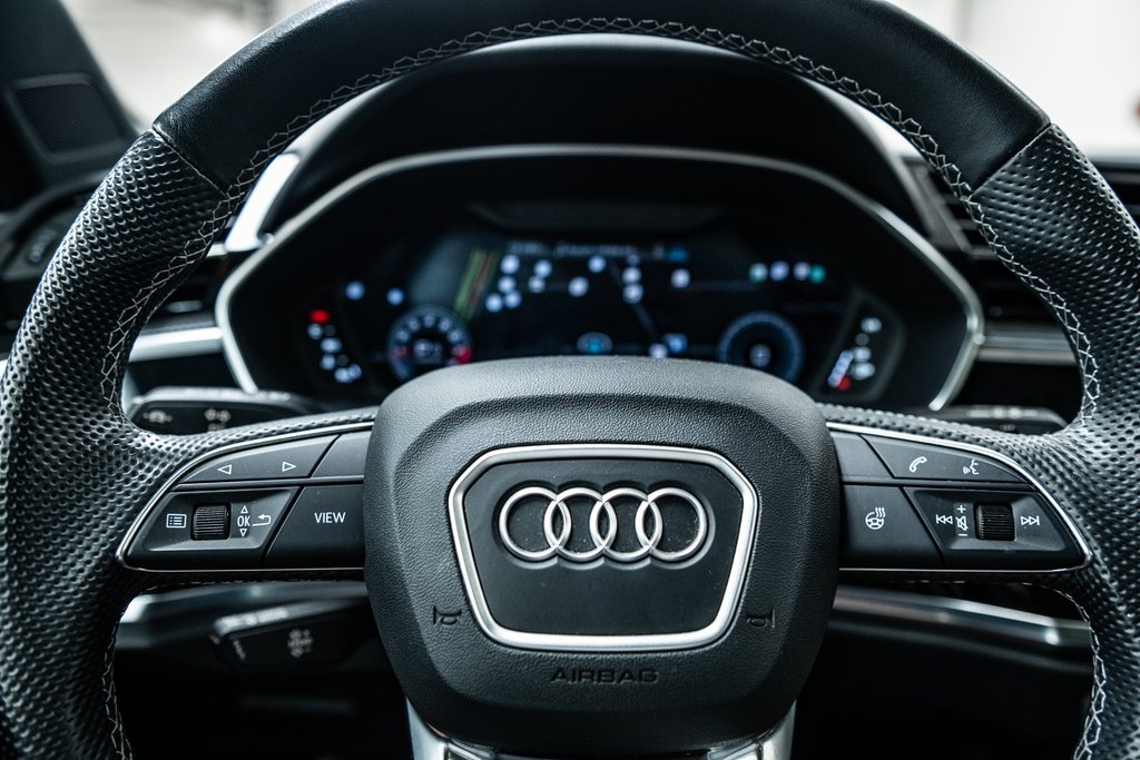 2023 Audi Q3 TECHNIK S-LINE BLACK OPTIC in Laval, Quebec - 18 - w1024h768px