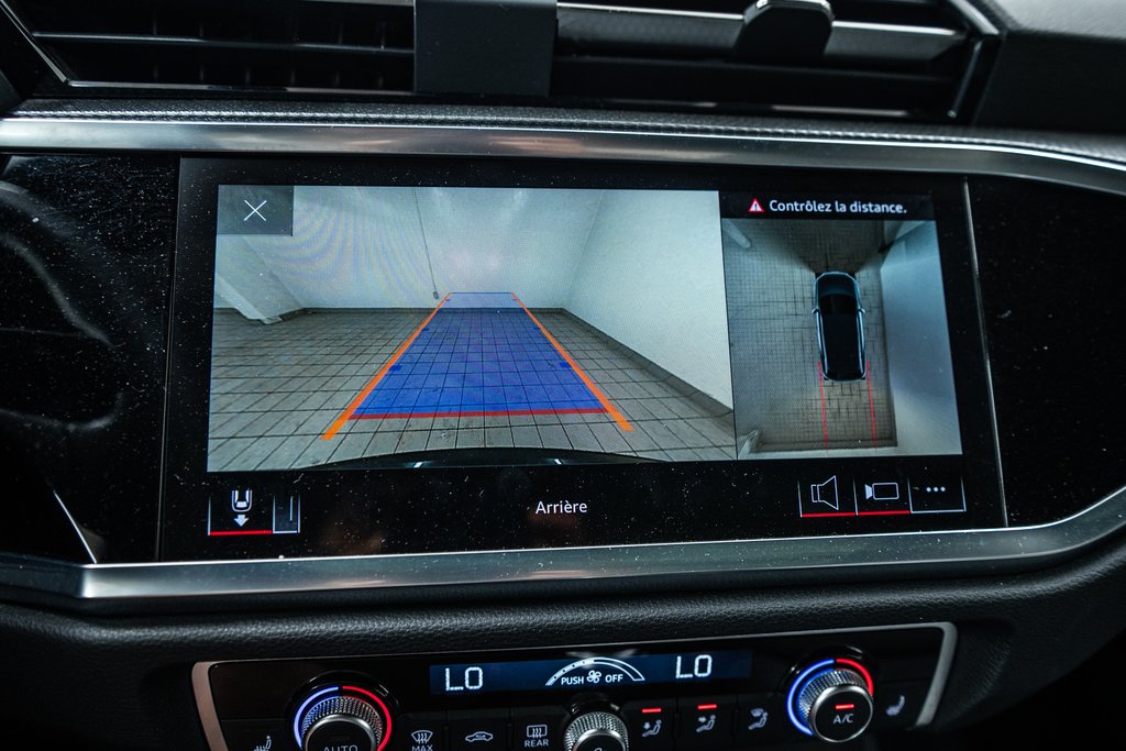 2023 Audi Q3 TECHNIK S-LINE BLACK OPTIC in Laval, Quebec - 21 - w1024h768px