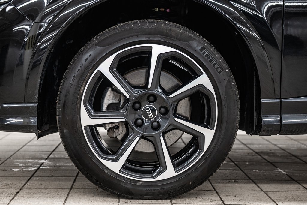 2023 Audi Q3 TECHNIK S-LINE BLACK OPTIC in Laval, Quebec - 9 - w1024h768px