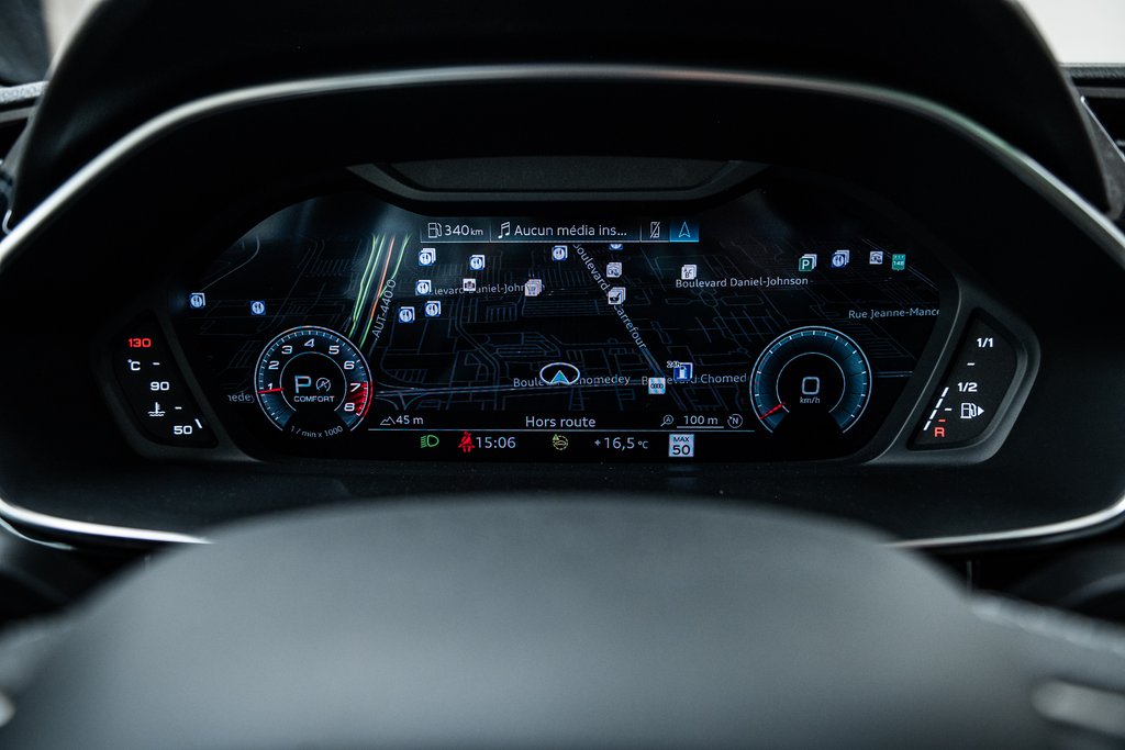 2023 Audi Q3 TECHNIK S-LINE BLACK OPTIC in Laval, Quebec - 19 - w1024h768px