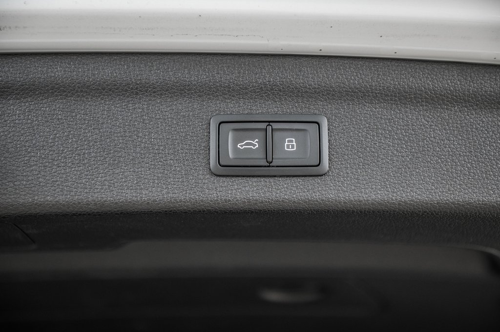 2024 Audi Q3 KOMFORT QUATTRO 45TFSI in Laval, Quebec - 13 - w1024h768px