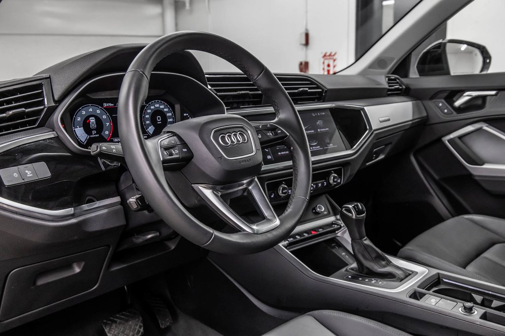 2024 Audi Q3 KOMFORT QUATTRO 45 TFSI in Laval, Quebec - 16 - w1024h768px