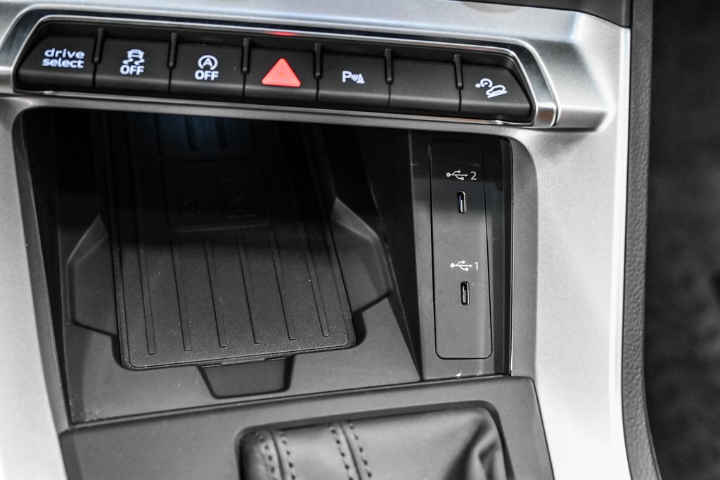 Audi Q3 KOMFORT QUATTRO 45 TFSI 2024 à Laval, Québec - 19 - w1024h768px