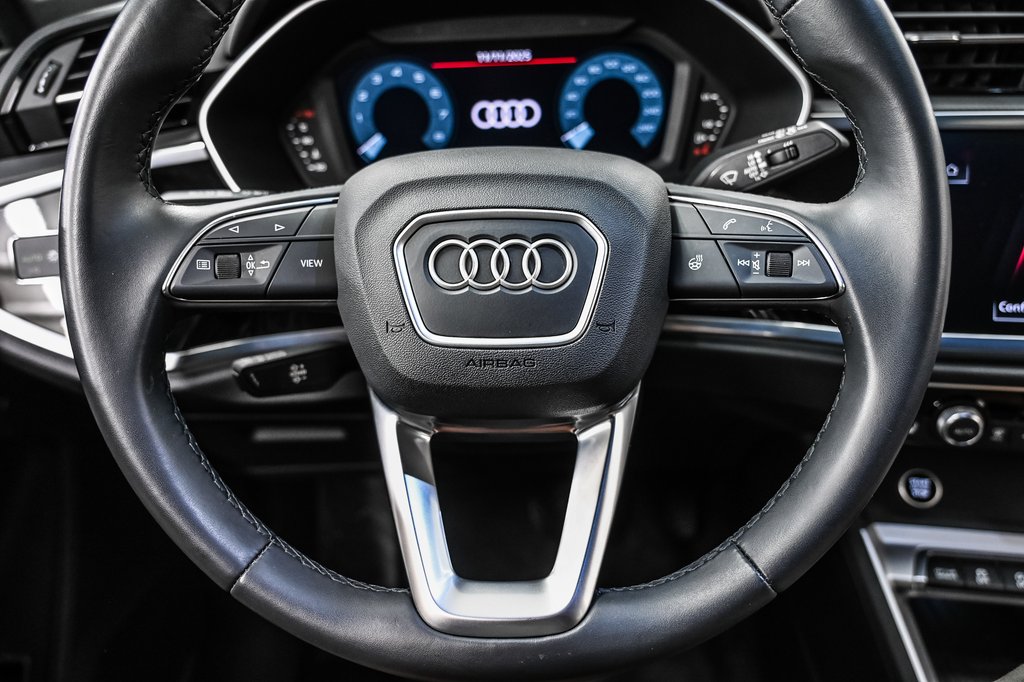 Audi Q3 KOMFORT QUATTRO 45 TFSI 2024 à Laval, Québec - 12 - w1024h768px