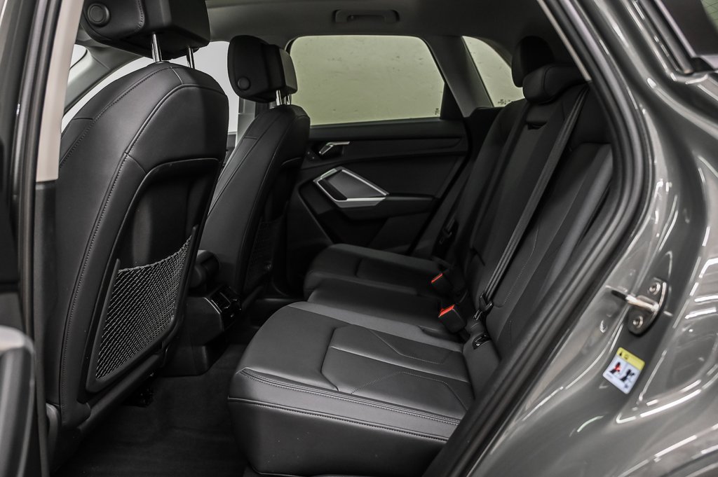 2024 Audi Q3 KOMFORT QUATTRO 45 TFSI in Laval, Quebec - 18 - w1024h768px