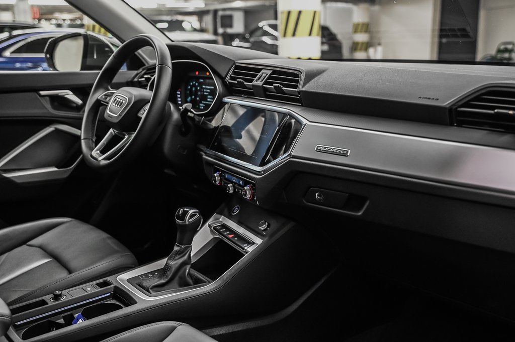 2024 Audi Q3 KOMFORT QUATTRO 45 TFSI in Laval, Quebec - 23 - w1024h768px