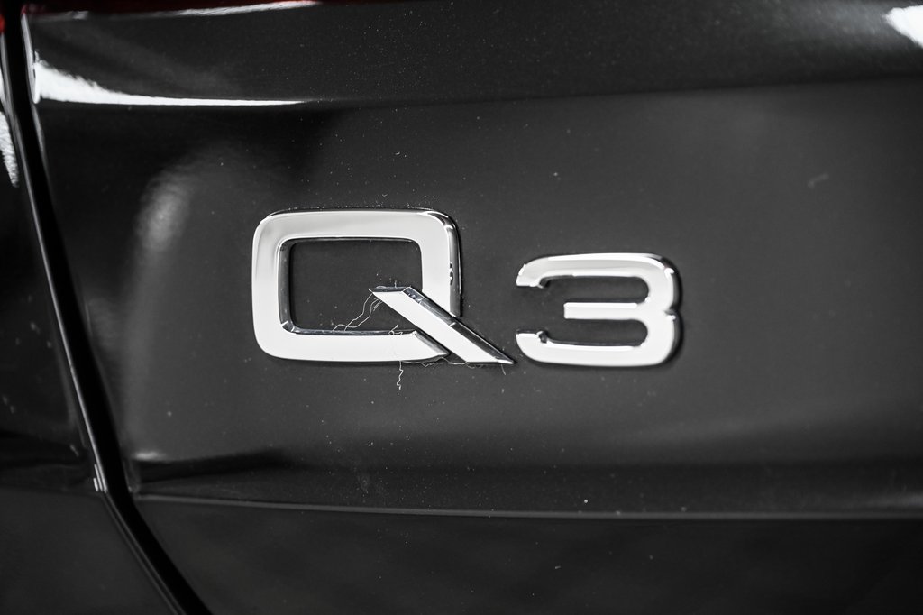 Audi Q3 KOMFORT VORSPRUNG EDITION 2024 à Laval, Québec - 7 - w1024h768px