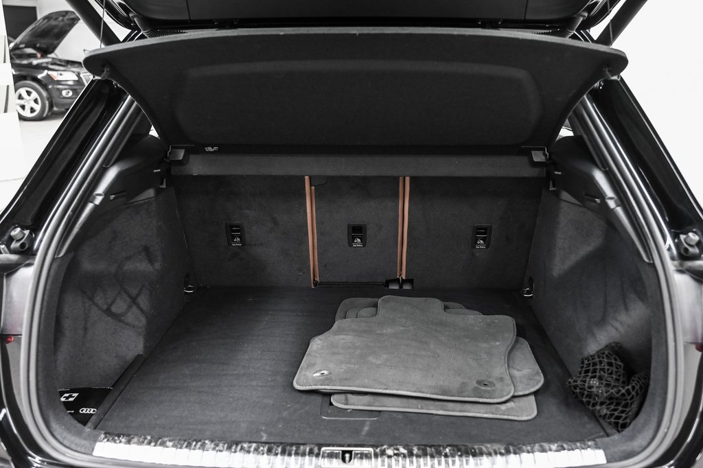 Audi Q3 KOMFORT VORSPRUNG EDITION 2024 à Laval, Québec - 9 - w1024h768px