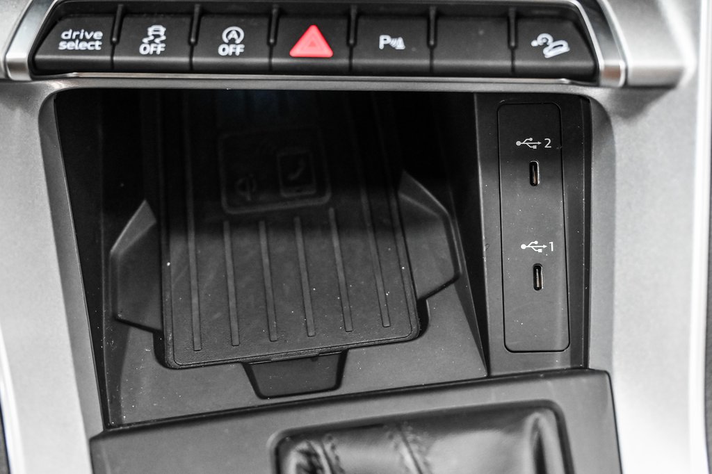 Audi Q3 KOMFORT VORSPRUNG EDITION 2024 à Laval, Québec - 16 - w1024h768px