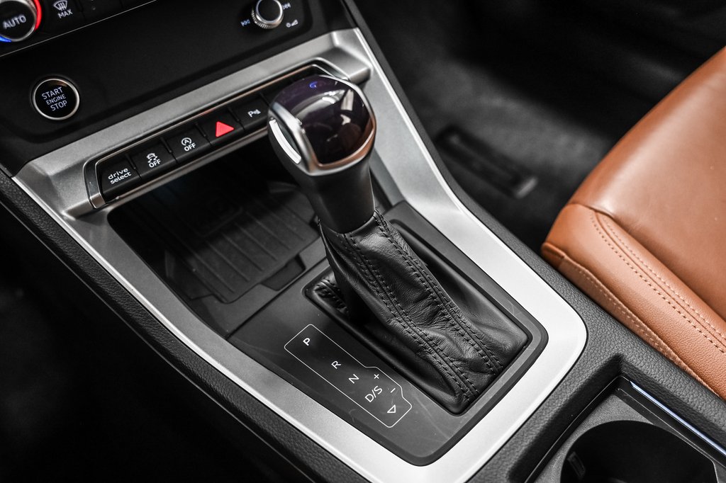 Audi Q3 KOMFORT VORSPRUNG EDITION 2024 à Laval, Québec - 15 - w1024h768px