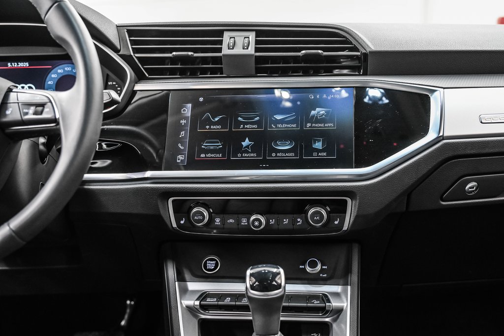 Audi Q3 KOMFORT QUATTRO 45 TFSI 2024 à Laval, Québec - 25 - w1024h768px