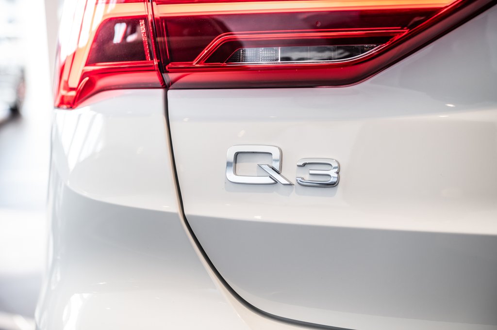 Audi Q3 KOMFORT VORSPRUNG EDITION 2024 à Laval, Québec - 10 - w1024h768px