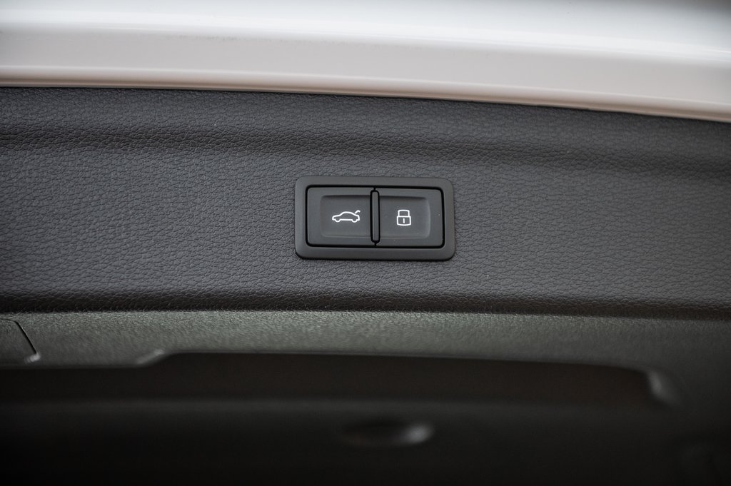 Audi Q3 KOMFORT VORSPRUNG EDITION 2024 à Laval, Québec - 13 - w1024h768px