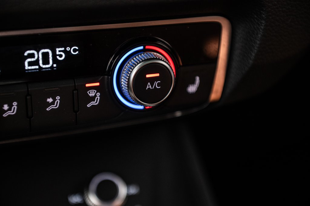 Audi Q3 KOMFORT VORSPRUNG EDITION 2024 à Laval, Québec - 24 - w1024h768px