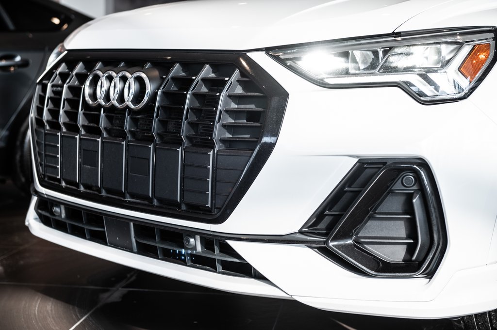 Audi Q3 KOMFORT VORSPRUNG EDITION 2024 à Laval, Québec - 8 - w1024h768px