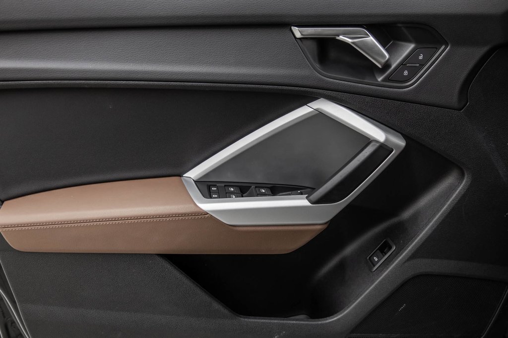 2024 Audi Q3 KOMFORT VORSPRUNG EDITION 19 PCS in Laval, Quebec - 13 - w1024h768px