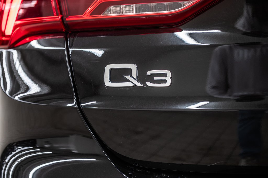 2024 Audi Q3 KOMFORT 45 TFSI QUATTRO in Laval, Quebec - 10 - w1024h768px