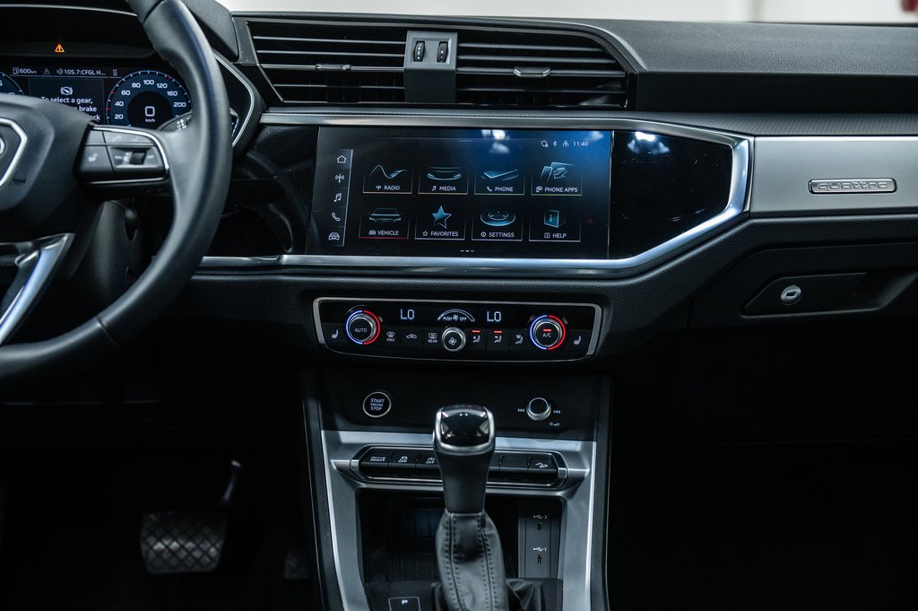2024 Audi Q3 KOMFORT 45 TFSI QUATTRO in Laval, Quebec - 30 - w1024h768px