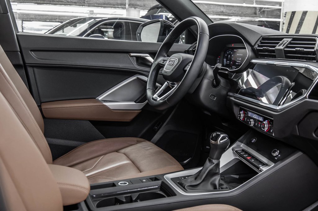 2024 Audi Q3 KOMFORT VORSPRUNG EDITION in Laval, Quebec - 36 - w1024h768px