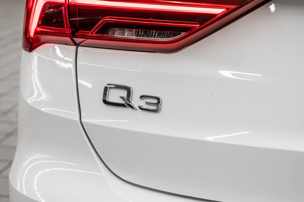 2024 Audi Q3 KOMFORT VORSPRUNG EDITION in Laval, Quebec - 9 - w1024h768px