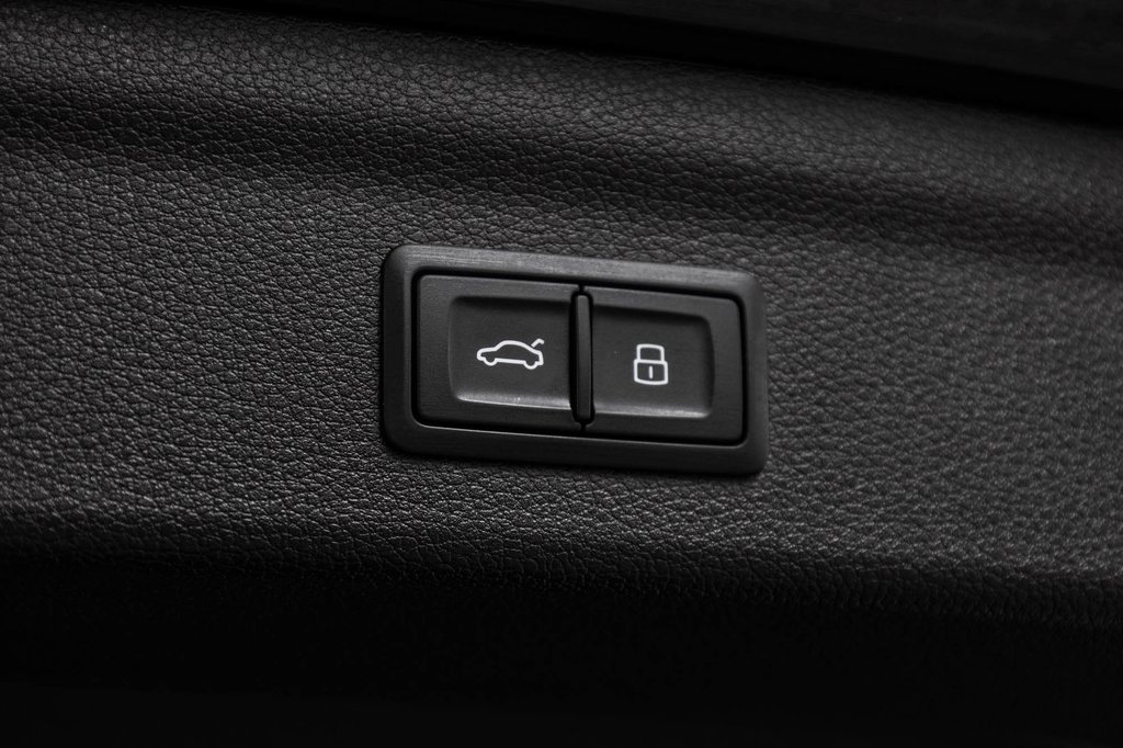 Audi Q3 KOMFORT QUATTRO 45TFSI 2025 à Laval, Québec - 12 - w1024h768px