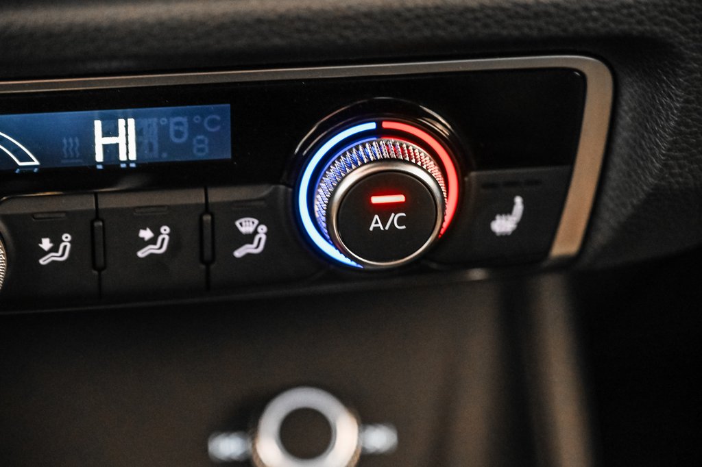 Audi Q3 PROGRESSIV S-LINE BLACK OPTIC 2025 à Laval, Québec - 17 - w1024h768px