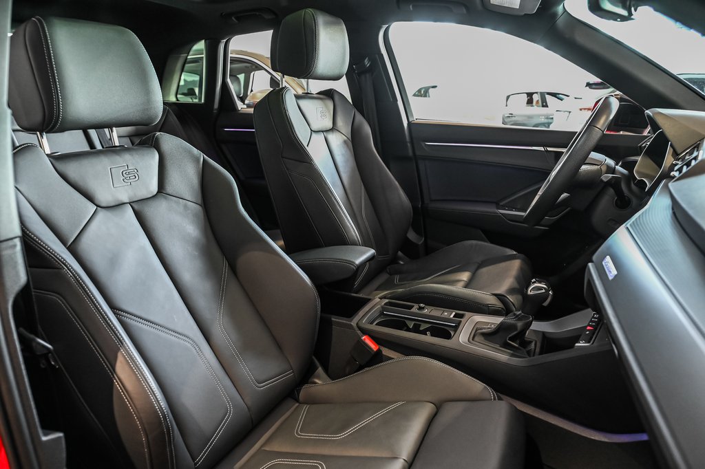 Audi Q3 PROGRESSIV S-LINE BLACK OPTIC 2025 à Laval, Québec - 22 - w1024h768px
