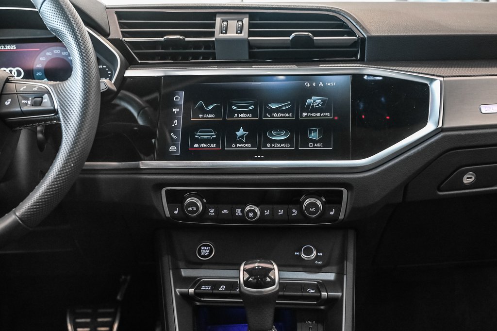 Audi Q3 PROGRESSIV S-LINE BLACK OPTIC 2025 à Laval, Québec - 20 - w1024h768px
