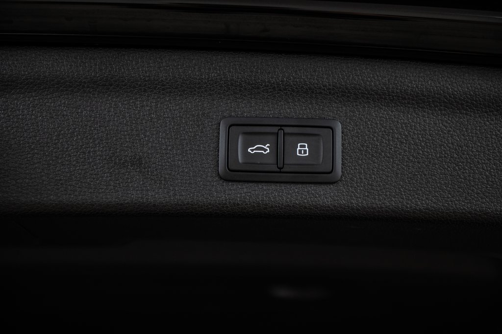 Audi Q3 KOMFORT QUATTRO 45TFSI 2025 à Laval, Québec - 13 - w1024h768px