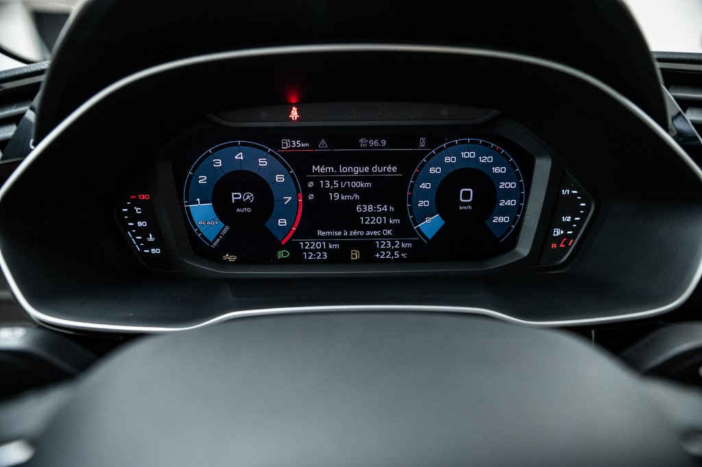Audi Q3 KOMFORT QUATTRO 45TFSI 2025 à Laval, Québec - 19 - w1024h768px