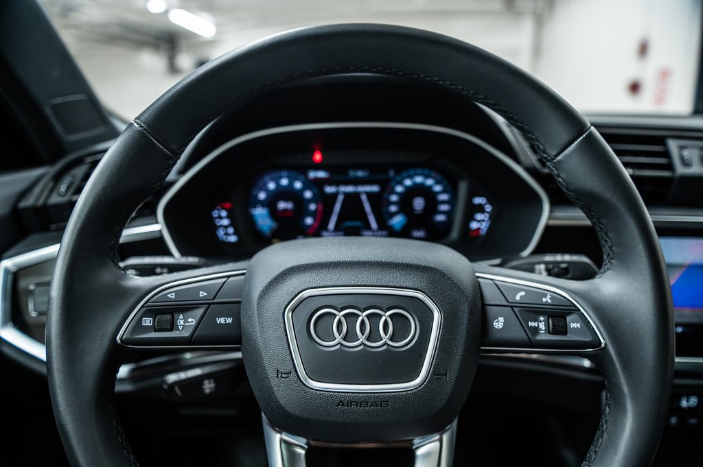 2025 Audi Q3 KOMFORT VORSPRUNG EDITION in Laval, Quebec - 18 - w1024h768px