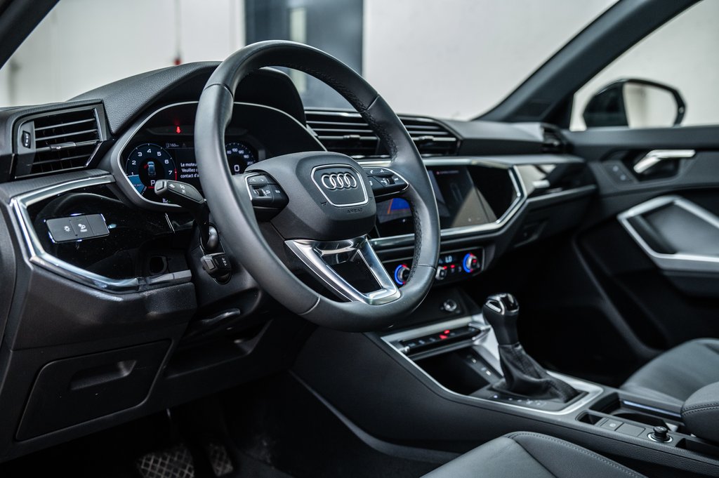 2025 Audi Q3 KOMFORT VORSPRUNG EDITION in Laval, Quebec - 17 - w1024h768px