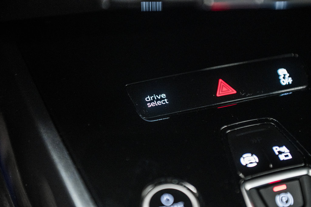 2024 Audi Q4 e-tron Sportback 50 E-TRON, TECHNOLOGY, HEADS-UP DISPLAY, 20PCS in Laval, Quebec - 26 - w1024h768px